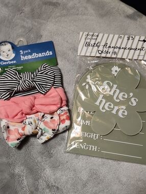 Gerber Baby Girls 3-Pack Headbands - Pink, Black & Floral And Birth Announcement